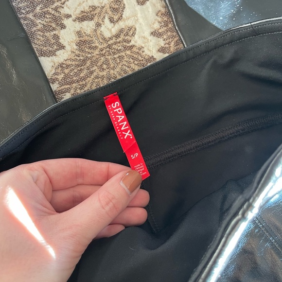 SPANX Faux Patent Leather High Waisted Leggings - Picture 6 of 8